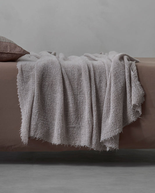 Society Limonta Ted Throw Farbe Quarzo