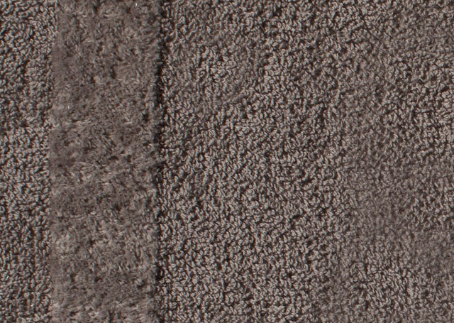 Hochwertiges Handtuch Fyber Carrara in elegantem Grau mit flauschiger Textur und gleichmassiger Oberflache. Zeitloses Design in klassischem Mittelgrau fur modernes Badezimmer-Ambiente. Handtucher, Hersteller: Carrara